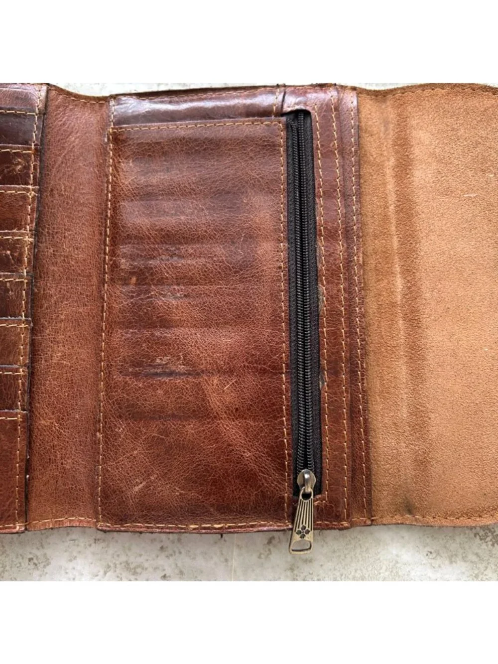 Vintage Patricia Nash Women's Brown Leather Wallet With Floral Metal Clasp